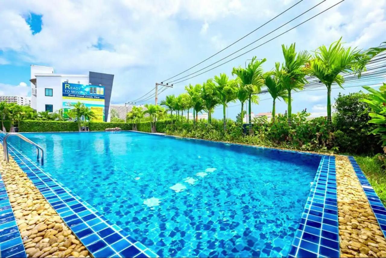 Dusit Grand Condo View Haat Jomtien Eksteriør bilde
