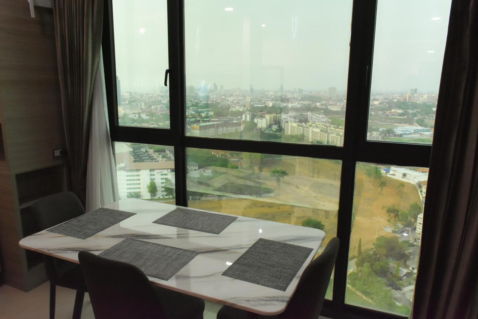 Dusit Grand Condo View Haat Jomtien Rom bilde