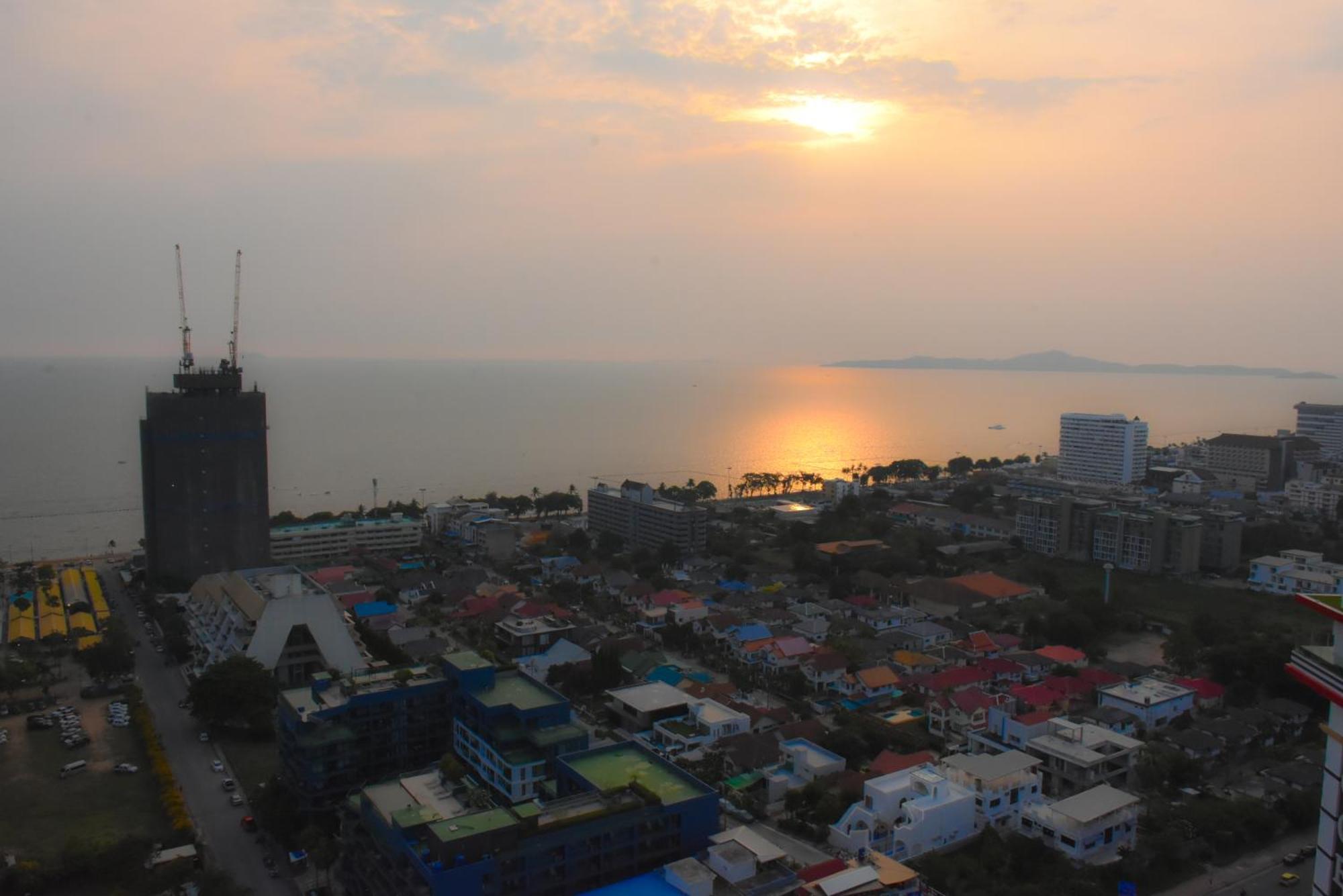 Dusit Grand Condo View Haat Jomtien Rom bilde